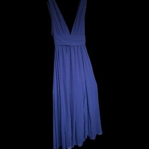 This is a Lulus Heavenly Hues Chiffon Maxi Dress in Navy Blue Size XS